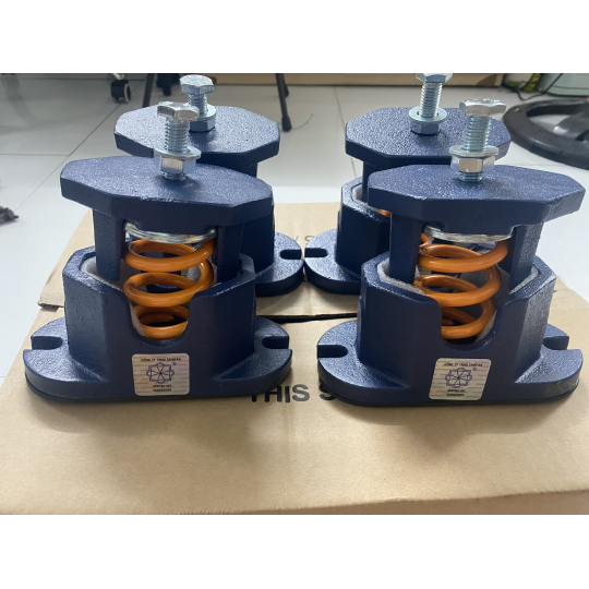 Lò xo chống rung đặt sàn SMC
